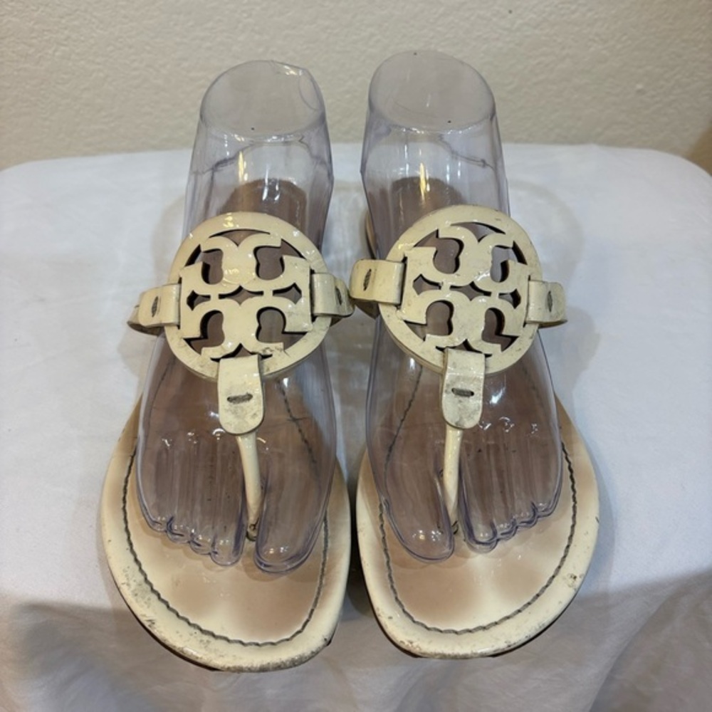 Tory Burch Miller Patent Leather Thong Sandal White‎ Color